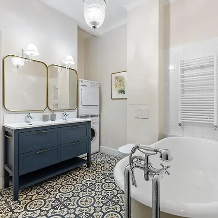 Apartman Renting - - Haussmann Luxury Sea Balcony Free Parking Nizza